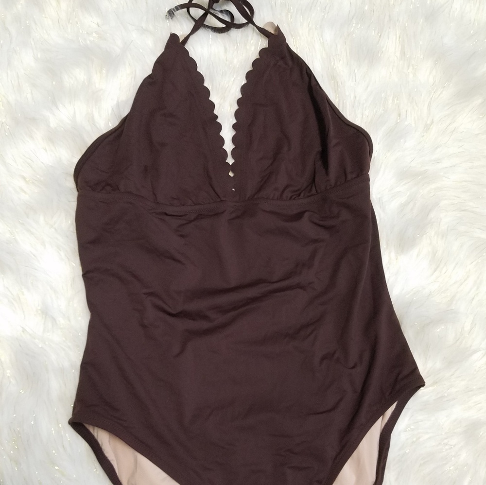 Jcrew scalloped one piece bathing suiy